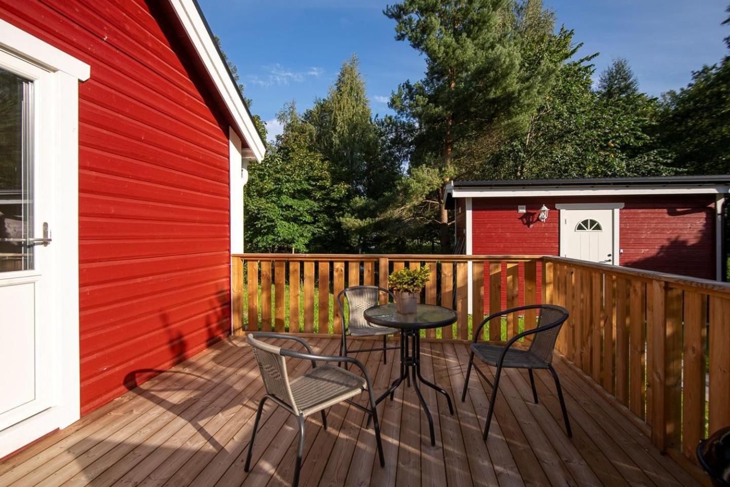 Komplett Laegenhet Med Sjoeutsikt Malmon Exterior photo